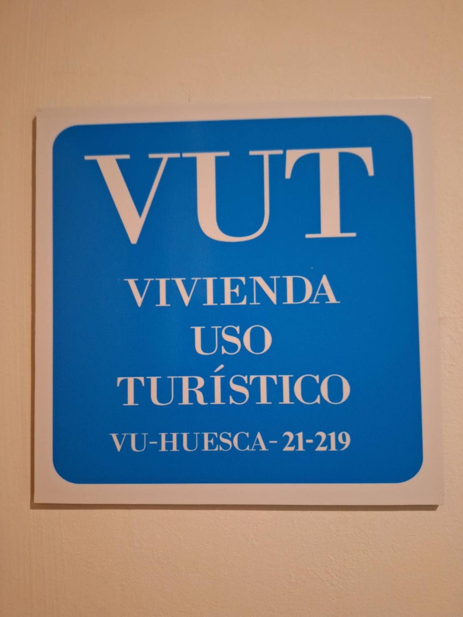 Apartamento OTAL URBAN de Casa Otal Jaca Exterior foto